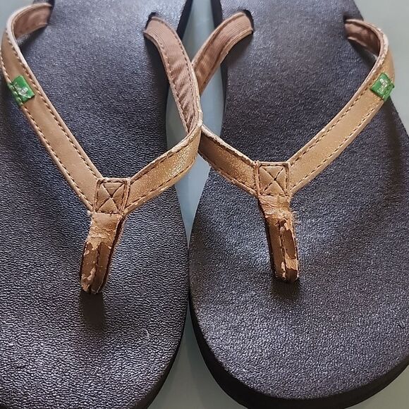 Sanuk Sandals (Two Pair) - Picture 3 of 6